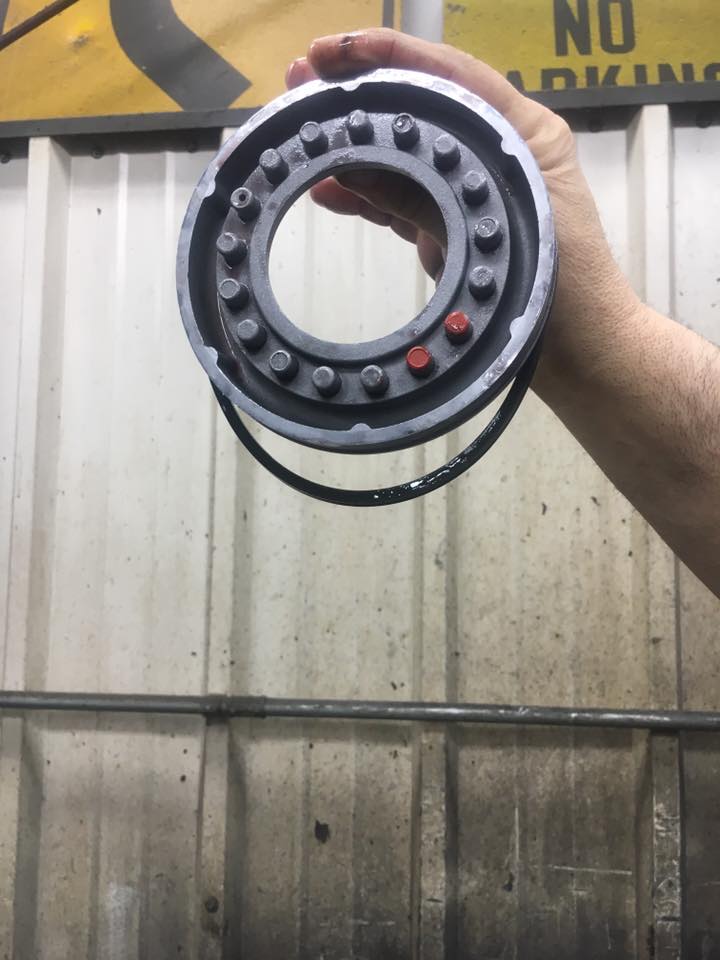 Sagging Ring Attacked By Transmission Fluid Additives When you put additives in transmission fluid, it can weaken transmission seals
